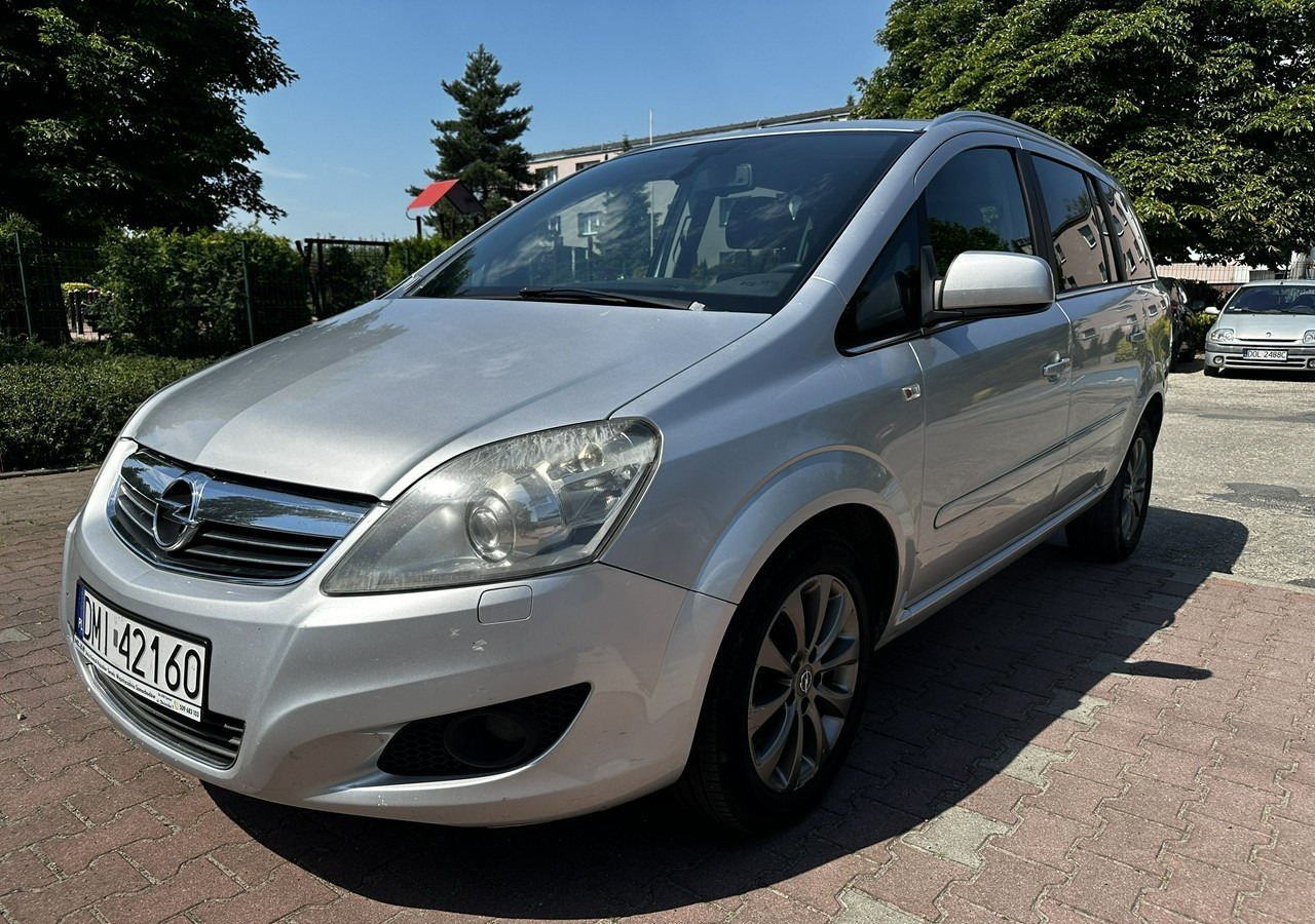 Car Opel Zafira B Opel Zafira do przewozu osób Niepełnosprawnych inwalida rampa: picture 18