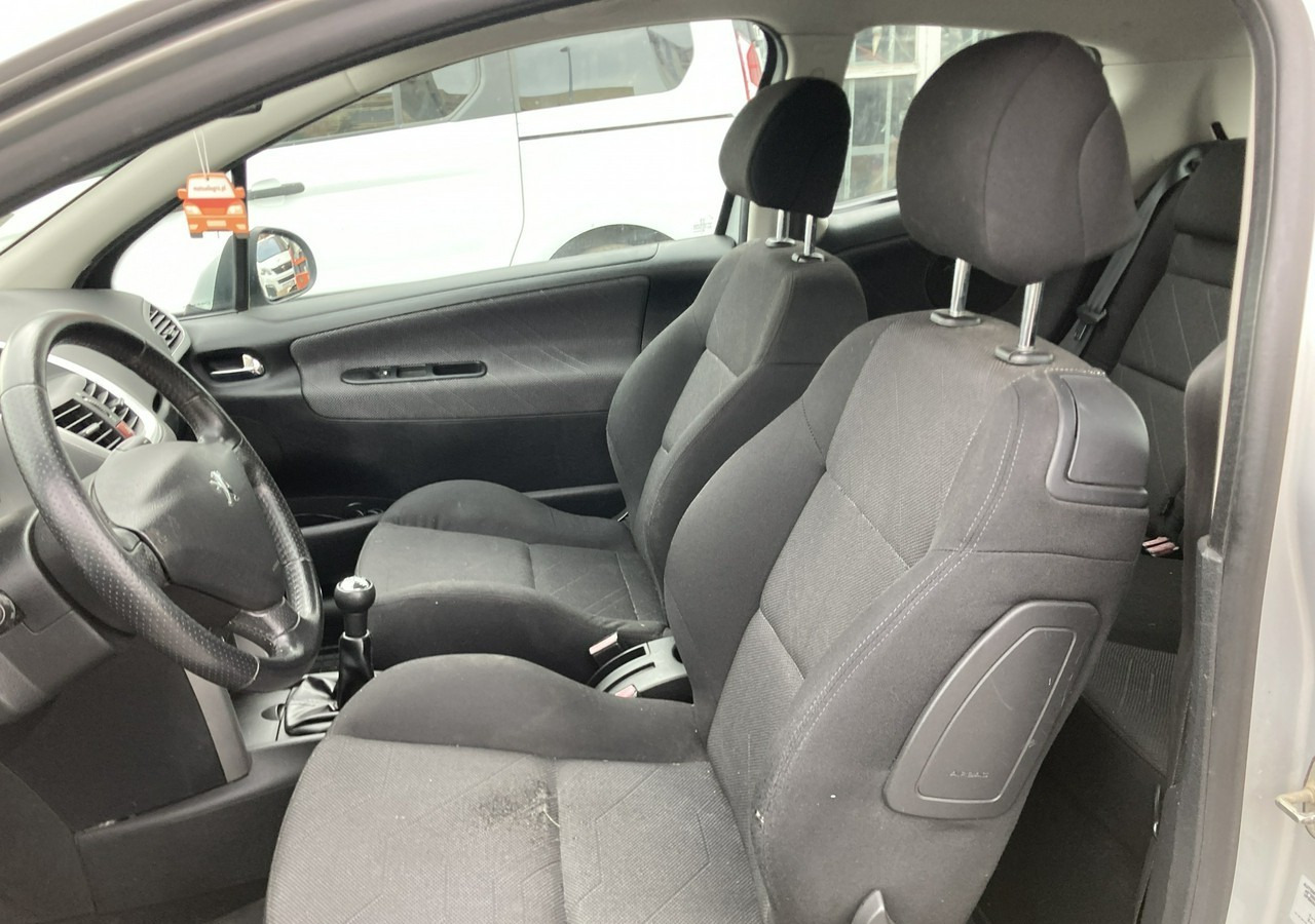 Car Peugeot 207 Peugeot 207 1.6HDI-16V Klima 2007: picture 8