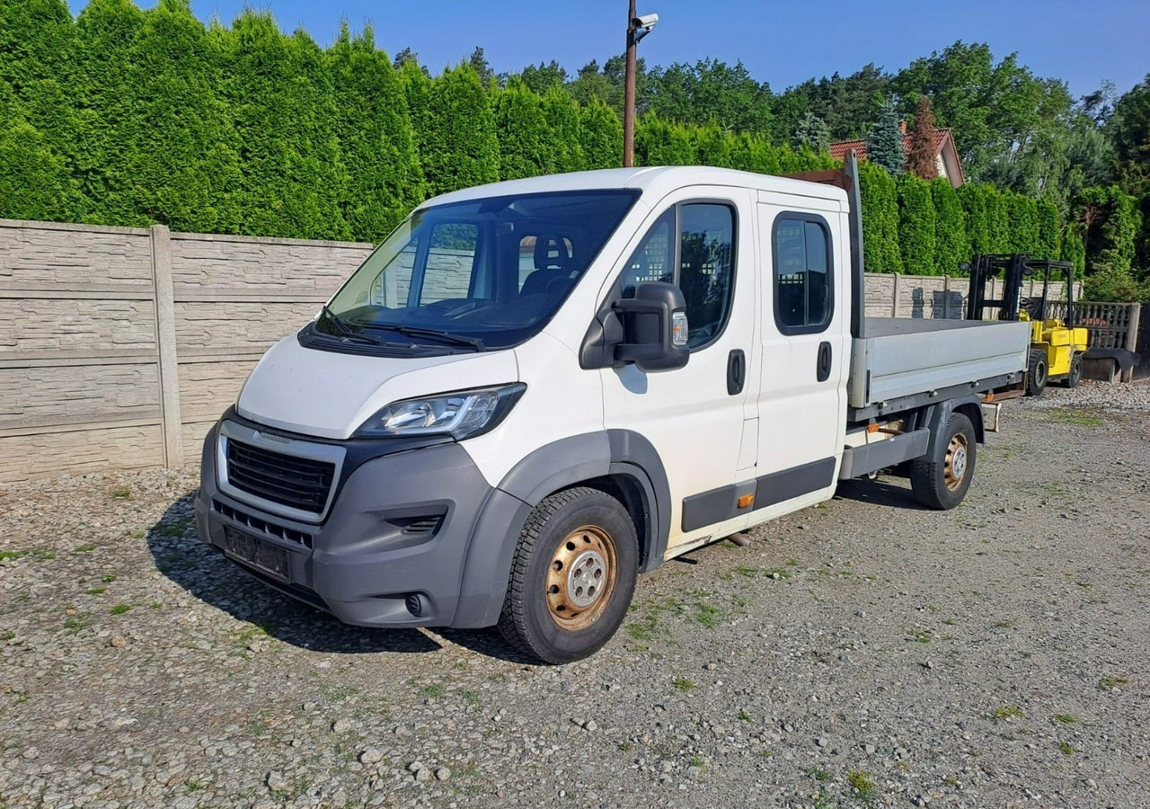 Peugeot Boxer Peugeot Boxer 2.0-130KM klima dokka Brygadówka doka 122tkm 2017 - Flatbed van: picture 3 Peugeot Boxer Peugeot Boxer 2.0-130KM klima dokka Brygadówka doka 122tkm 2017 - Flatbed van: picture 3