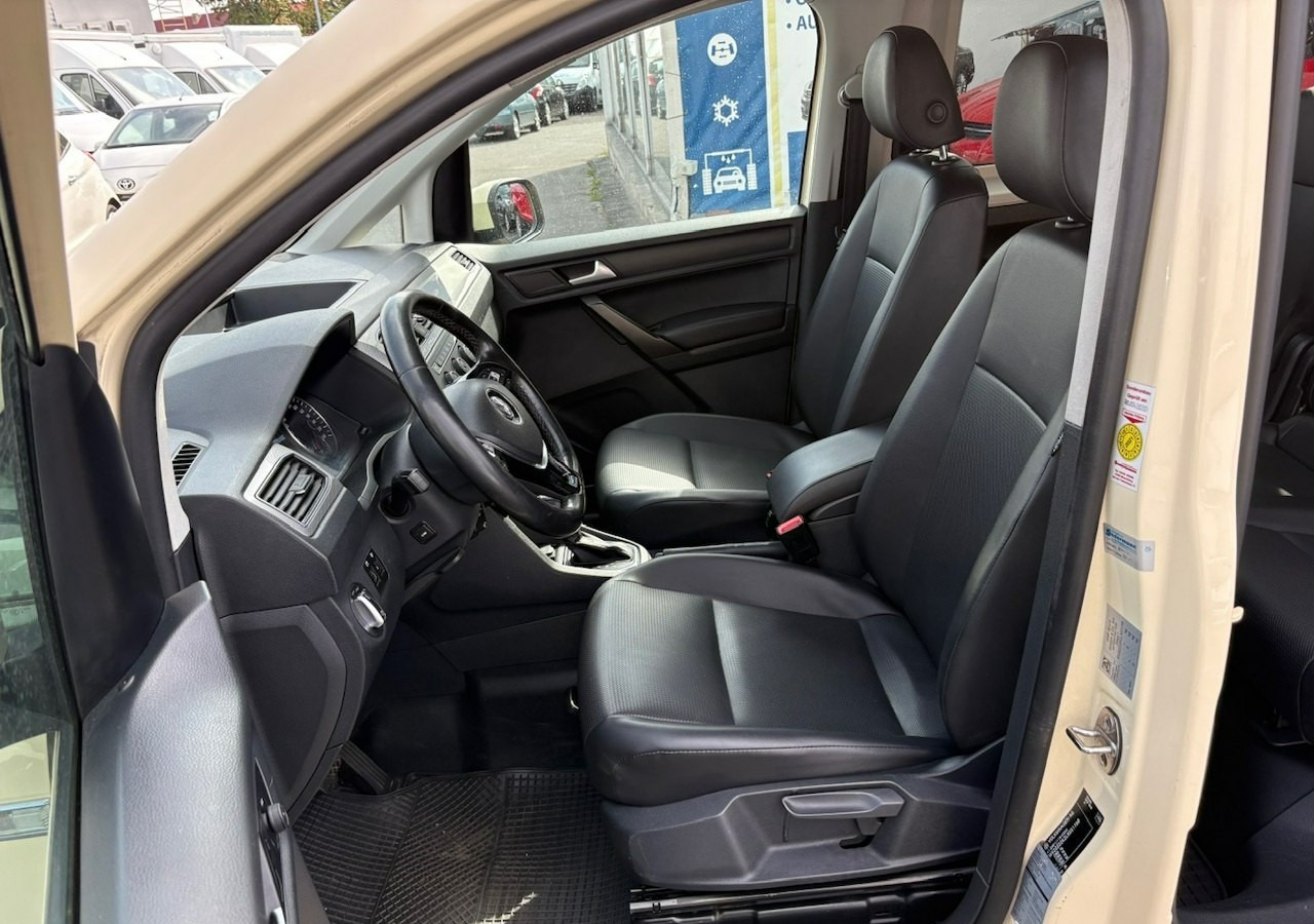 Station wagon Volkswagen Caddy III Caddy 2.0-150 Niepełnosprawnych inwalida rampa Bogate wyposażeniePFR: picture 19 Station wagon Volkswagen Caddy III Caddy 2.0-150 Niepełnosprawnych inwalida rampa Bogate wyposażeniePFR: picture 19