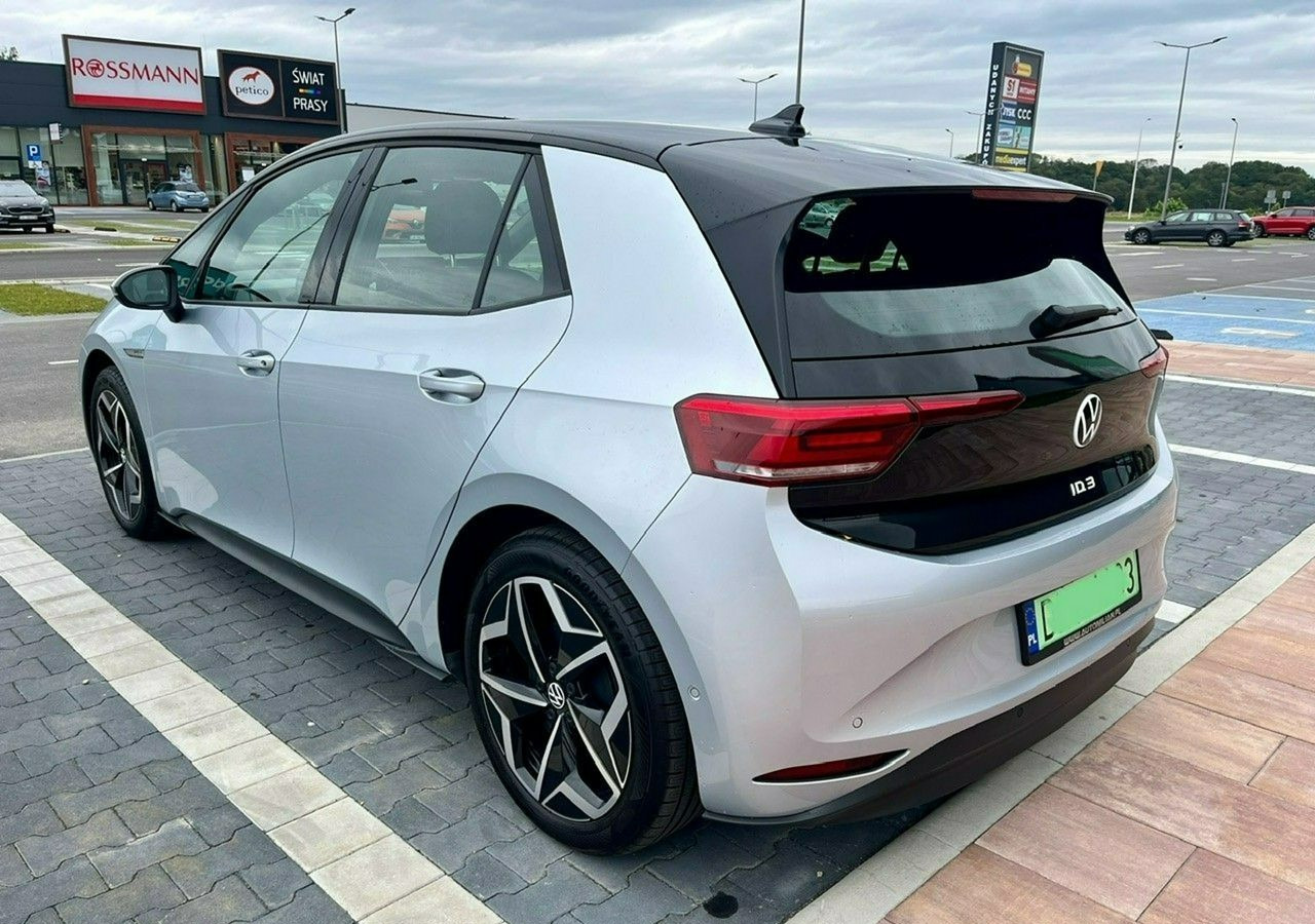 Volkswagen ID.3 ID.3 PRO S *Bogate wyposażenie*77kWh*500km zasięgu*FV23%*Pompa ciepł - Car: picture 4 Volkswagen ID.3 ID.3 PRO S *Bogate wyposażenie*77kWh*500km zasięgu*FV23%*Pompa ciepł - Car: picture 4