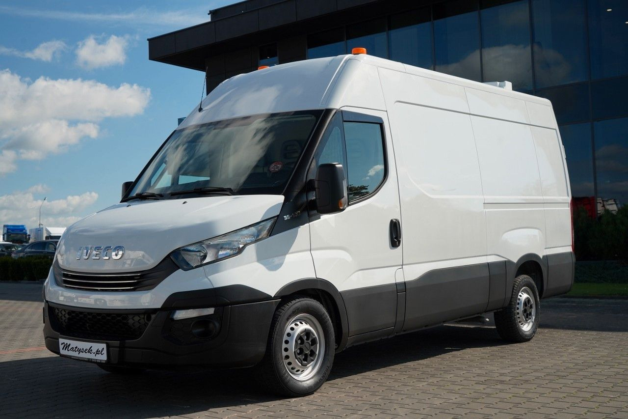 Iveco DAILY 35-140 / BLASZAK / ZABUDOWA WARSZTATOWA / - Panel van: picture 1 Iveco DAILY 35-140 / BLASZAK / ZABUDOWA WARSZTATOWA / - Panel van: picture 1