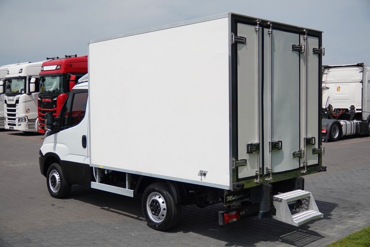 Iveco DAILY / CHŁODNIA / AGREGAT CARIER -XARIOS 200 / - Refrigerated van: picture 2 Iveco DAILY / CHŁODNIA / AGREGAT CARIER -XARIOS 200 / - Refrigerated van: picture 2