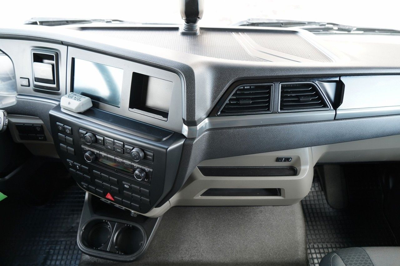 Leasing of MAN TGL 12.250 / SOLÓWKA / KONTENER 8 M / WINDA / BO MAN TGL 12.250 / SOLÓWKA / KONTENER 8 M / WINDA / BO: picture 34 Leasing of MAN TGL 12.250 / SOLÓWKA / KONTENER 8 M / WINDA / BO MAN TGL 12.250 / SOLÓWKA / KONTENER 8 M / WINDA / BO: picture 34