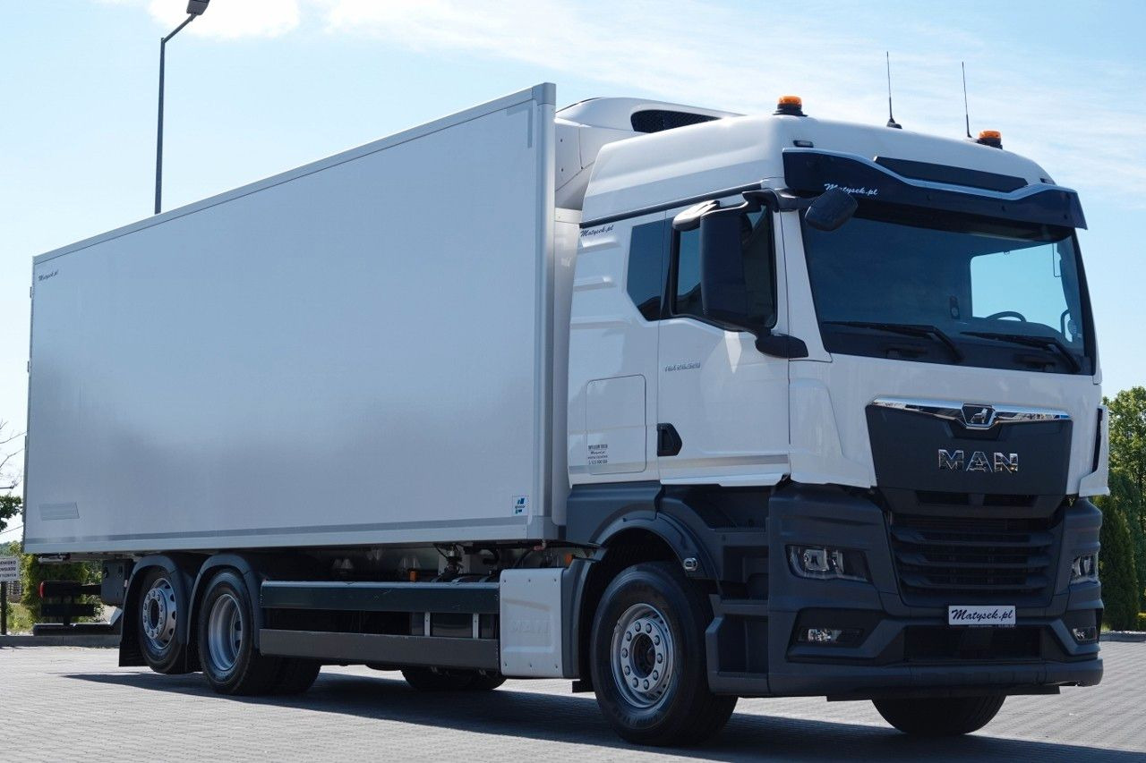 MAN TGX 26.520 / 6x2 / CHŁODNIA -8,6 M / AGREGAT THE - Box truck: picture 1 MAN TGX 26.520 / 6x2 / CHŁODNIA -8,6 M / AGREGAT THE - Box truck: picture 1