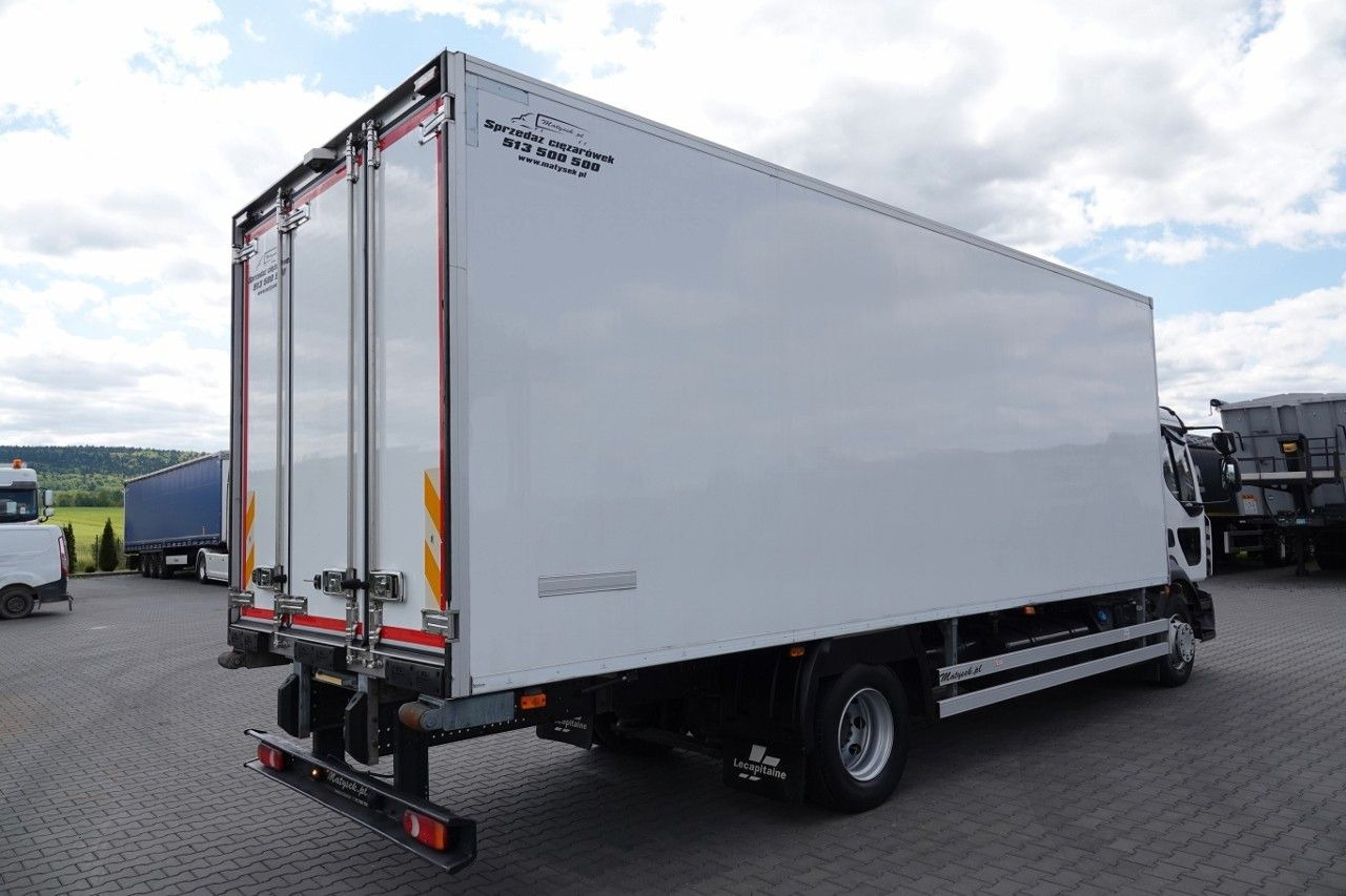 Renault D 16 260 / 4X2 / REFRIDGERATOR - 6,8 M / BI TEMP - Refrigerator truck: picture 3 Renault D 16 260 / 4X2 / REFRIDGERATOR - 6,8 M / BI TEMP - Refrigerator truck: picture 3