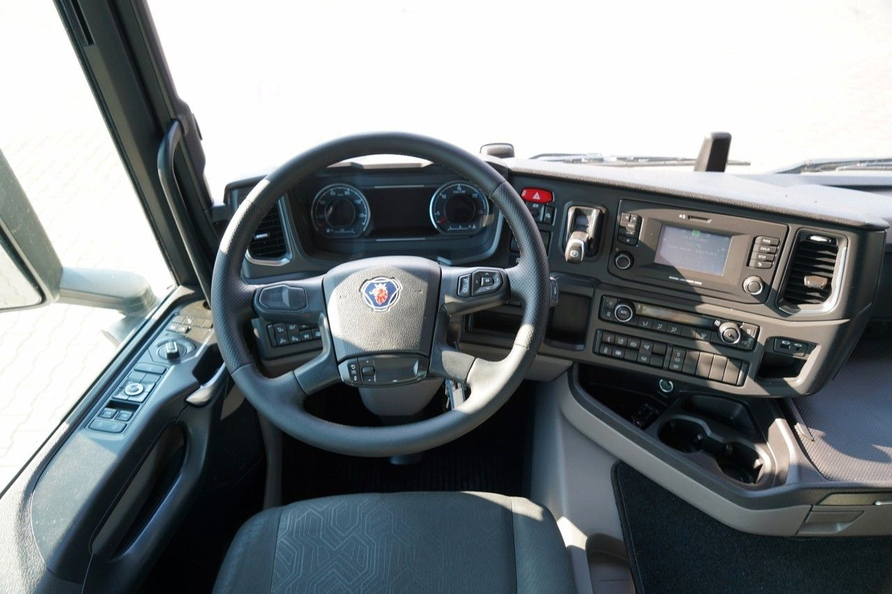 Leasing of  Scania SCANIA P 280 / SOLÓWKA / 4X2 /  MEGA / I-PARK CO Scania SCANIA P 280 / SOLÓWKA / 4X2 /  MEGA / I-PARK CO: picture 15