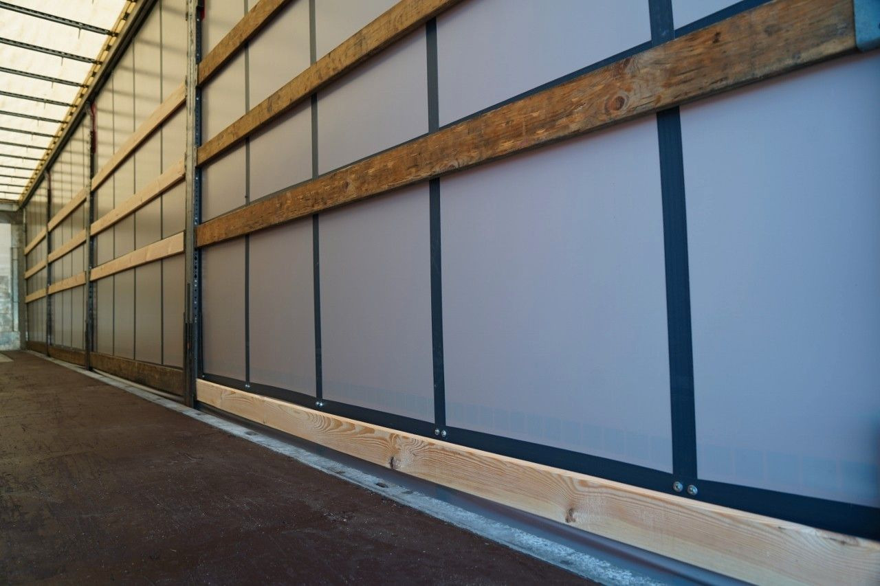 Curtainsider semi-trailer Schmitz Cargobull / FIRANKA / STANDARD / 2 OSIE PODNOSZONE /: picture 17