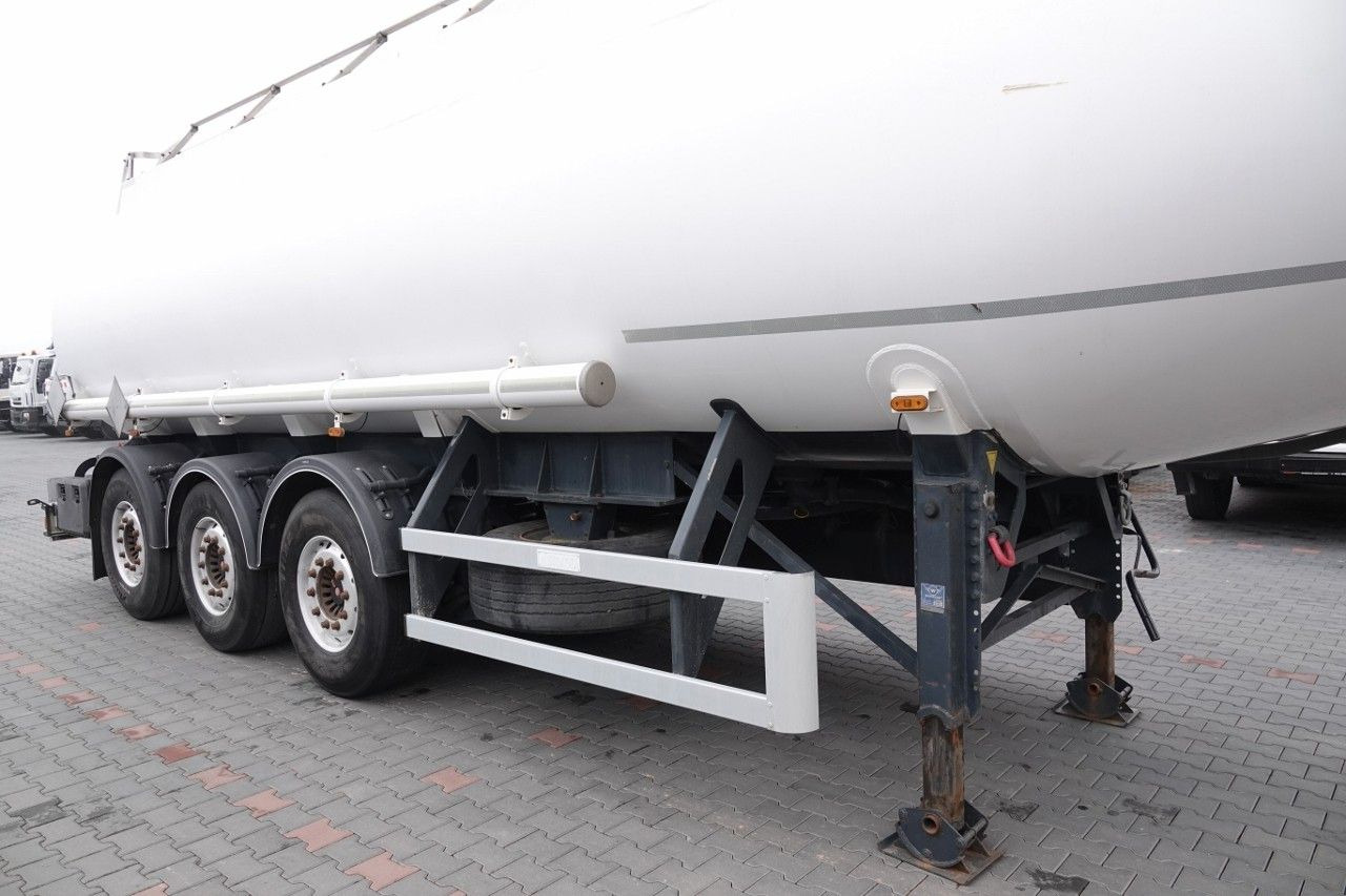 Stokota CYSTERNA DO PALIWA / 37 800 L / 4 KOMORY / SAF - Tank semi-trailer: picture 5 Stokota CYSTERNA DO PALIWA / 37 800 L / 4 KOMORY / SAF - Tank semi-trailer: picture 5