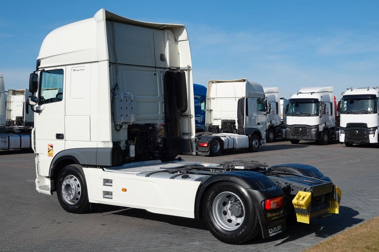 DAF XF 480 / SUPER SPACE CAB / I-PARK COOL / OPONY 1 - Tractor unit: picture 4 DAF XF 480 / SUPER SPACE CAB / I-PARK COOL / OPONY 1 - Tractor unit: picture 4