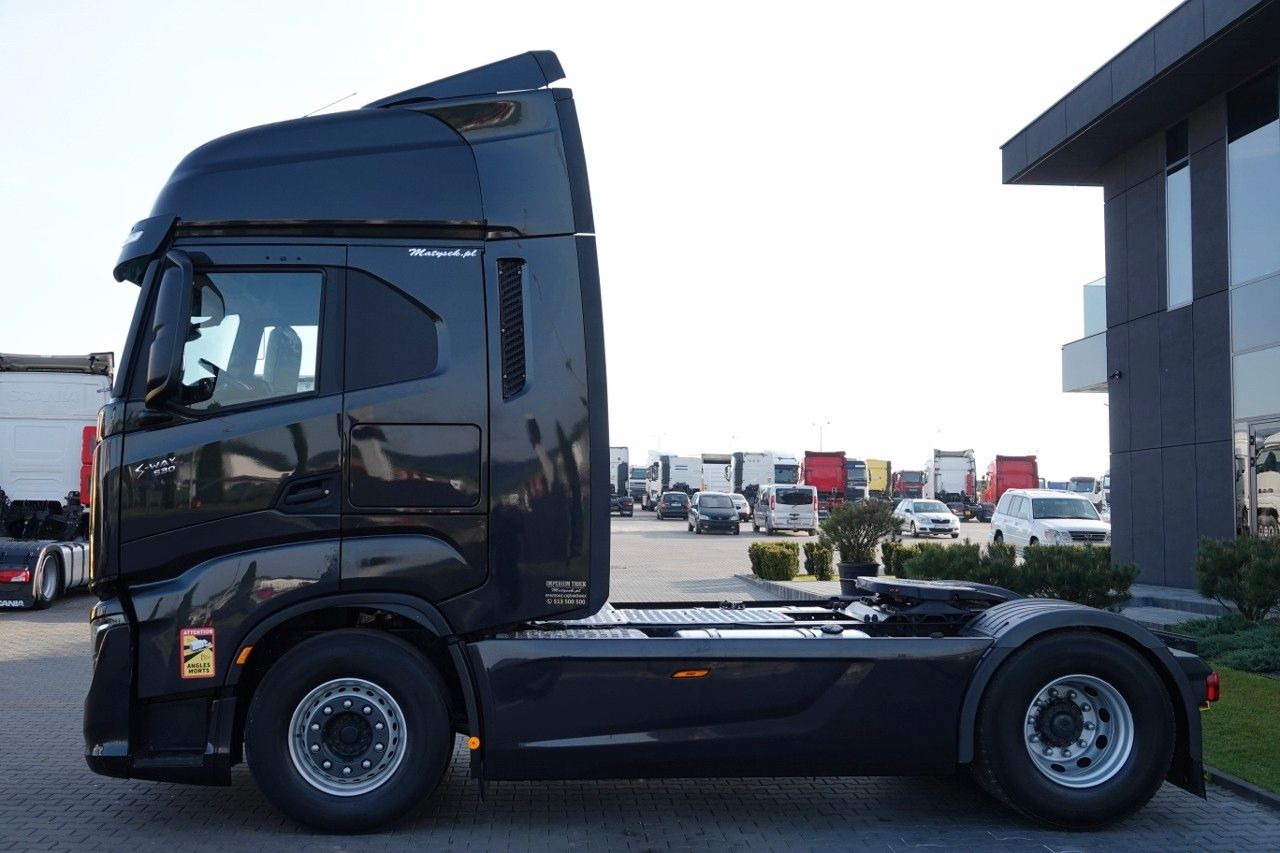 Iveco S-WAY / 530 / RETARDER / I-PARK COOL / FULL AIRM - Tractor unit: picture 3 Iveco S-WAY / 530 / RETARDER / I-PARK COOL / FULL AIRM - Tractor unit: picture 3