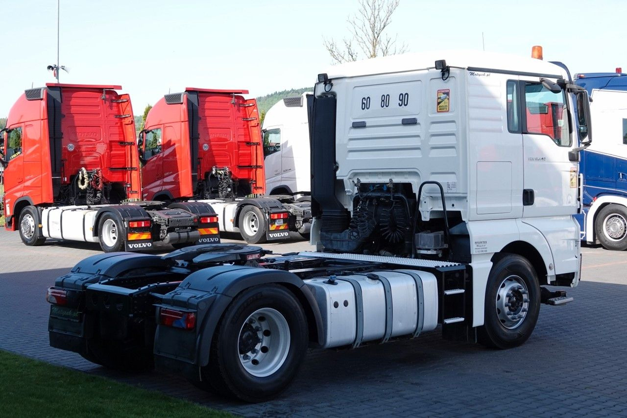 MAN TGX 18.440 / RETARDER / EURO 5 / EEV / NISKA KA MAN TGX 18.440 / RETARDER / EURO 5 / EEV / NISKA KA - Tractor unit: picture 5 MAN TGX 18.440 / RETARDER / EURO 5 / EEV / NISKA KA MAN TGX 18.440 / RETARDER / EURO 5 / EEV / NISKA KA - Tractor unit: picture 5