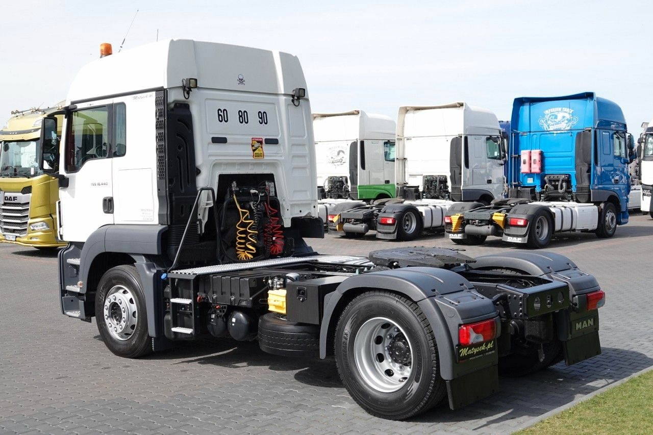 MAN TGX 18.440 / XLX / OPONY 100% / EURO 6 - Tractor unit: picture 4 MAN TGX 18.440 / XLX / OPONY 100% / EURO 6 - Tractor unit: picture 4