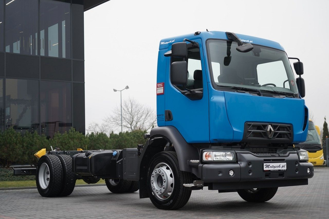 Renault D 240 / RETARDER / RAMA POD ZABUDOWE 6 M / F - Tractor unit: picture 2 Renault D 240 / RETARDER / RAMA POD ZABUDOWE 6 M / F - Tractor unit: picture 2