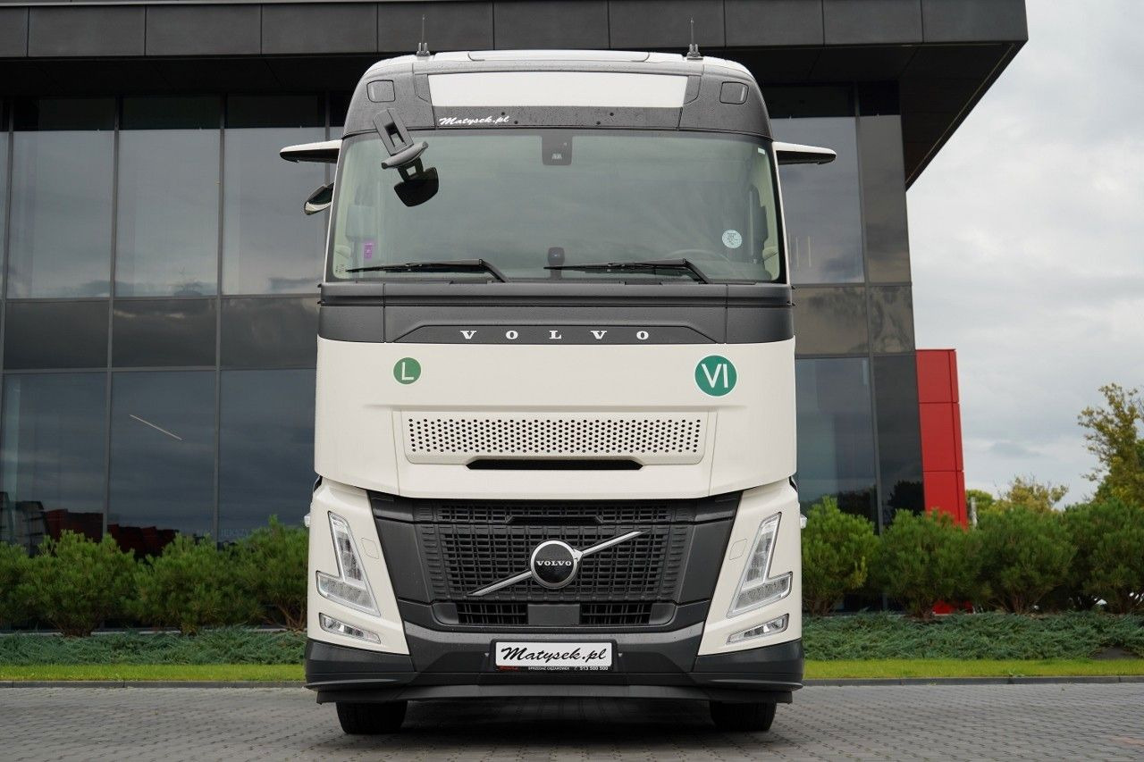 Volvo FH 500 AERO / 2025 ROK / I-SAVE / XXL / GWARANC - Tractor unit: picture 3 Volvo FH 500 AERO / 2025 ROK / I-SAVE / XXL / GWARANC - Tractor unit: picture 3