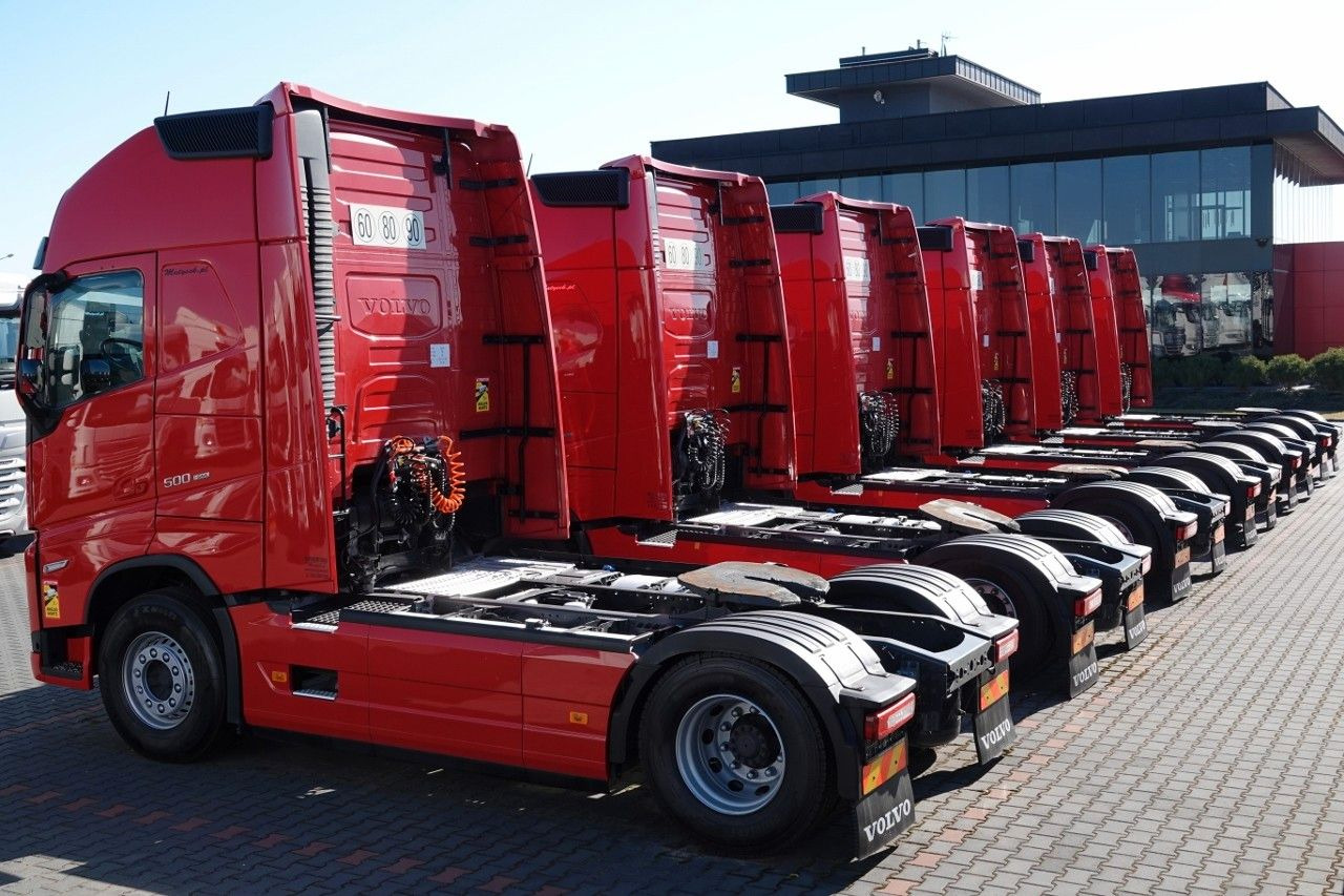 Volvo FH 500 / I-SAVE / XXL / I-PARK COOL / NOWY MODEL - Tractor unit: picture 3 Volvo FH 500 / I-SAVE / XXL / I-PARK COOL / NOWY MODEL - Tractor unit: picture 3