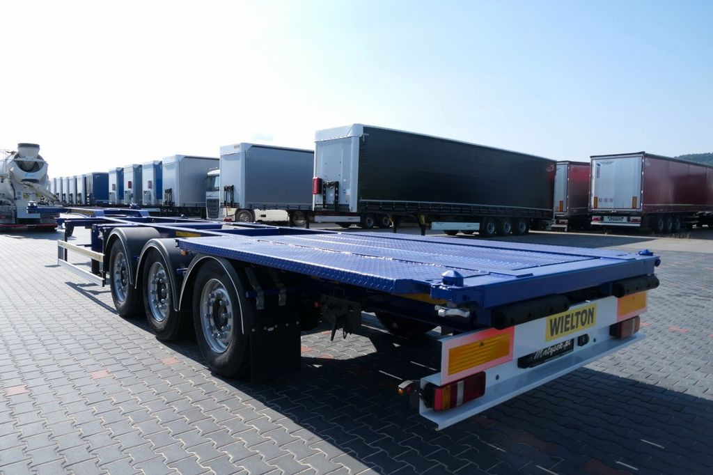 Wielton CHASISS / FOR CONTAINERS / LIFTED AXLE / SAF / - Container transporter/ Swap body semi-trailer: picture 4 Wielton CHASISS / FOR CONTAINERS / LIFTED AXLE / SAF / - Container transporter/ Swap body semi-trailer: picture 4