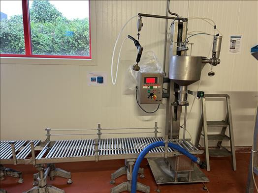 MOM ST22 Liquid filler - Food processing equipment: picture 1 MOM ST22 Liquid filler - Food processing equipment: picture 1