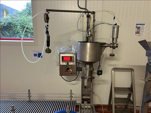 MOM ST22 Liquid filler - Food processing equipment: picture 2 MOM ST22 Liquid filler - Food processing equipment: picture 2