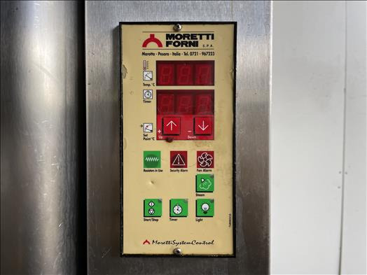 Moretti Forni F80E convection oven - Bakery equipment: picture 5 Moretti Forni F80E convection oven - Bakery equipment: picture 5