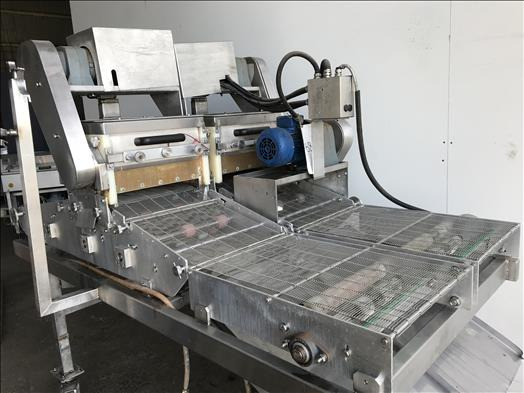 Sugden Twin lane fondant sheeter - Bakery equipment: picture 3 Sugden Twin lane fondant sheeter - Bakery equipment: picture 3