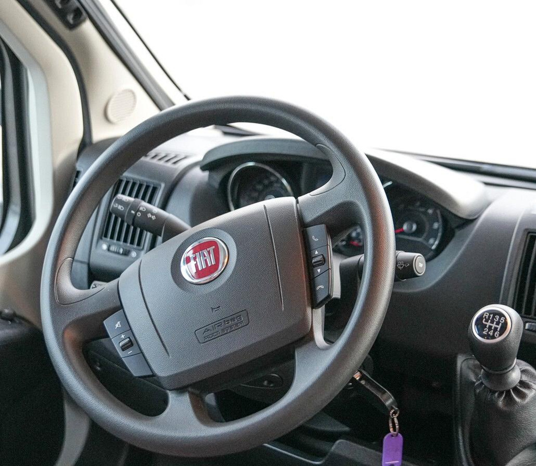 Knaus LIVE TRAVELLER 600 - Alcove motorhome: picture 4 Knaus LIVE TRAVELLER 600 - Alcove motorhome: picture 4