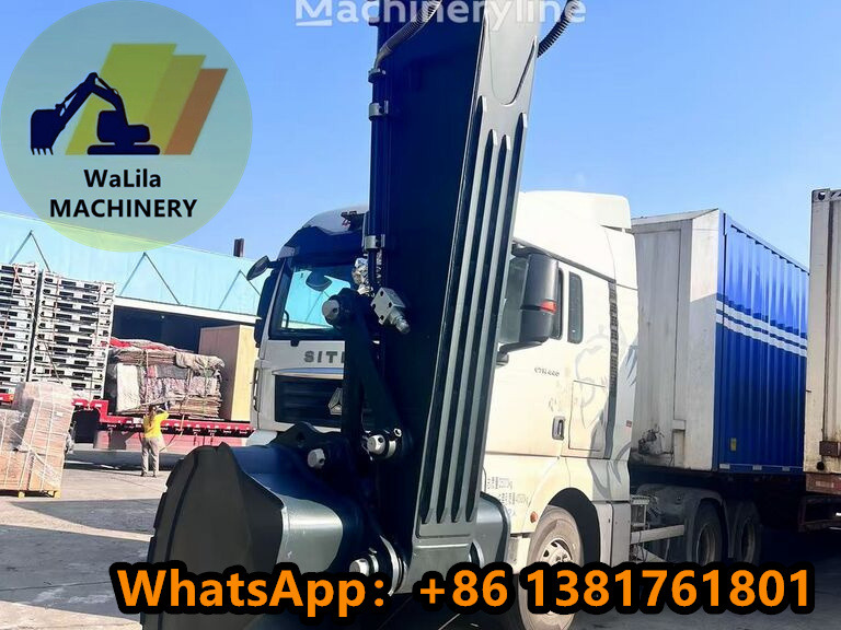 HYUNDAI HX220HD - Crawler excavator: picture 4 HYUNDAI HX220HD - Crawler excavator: picture 4