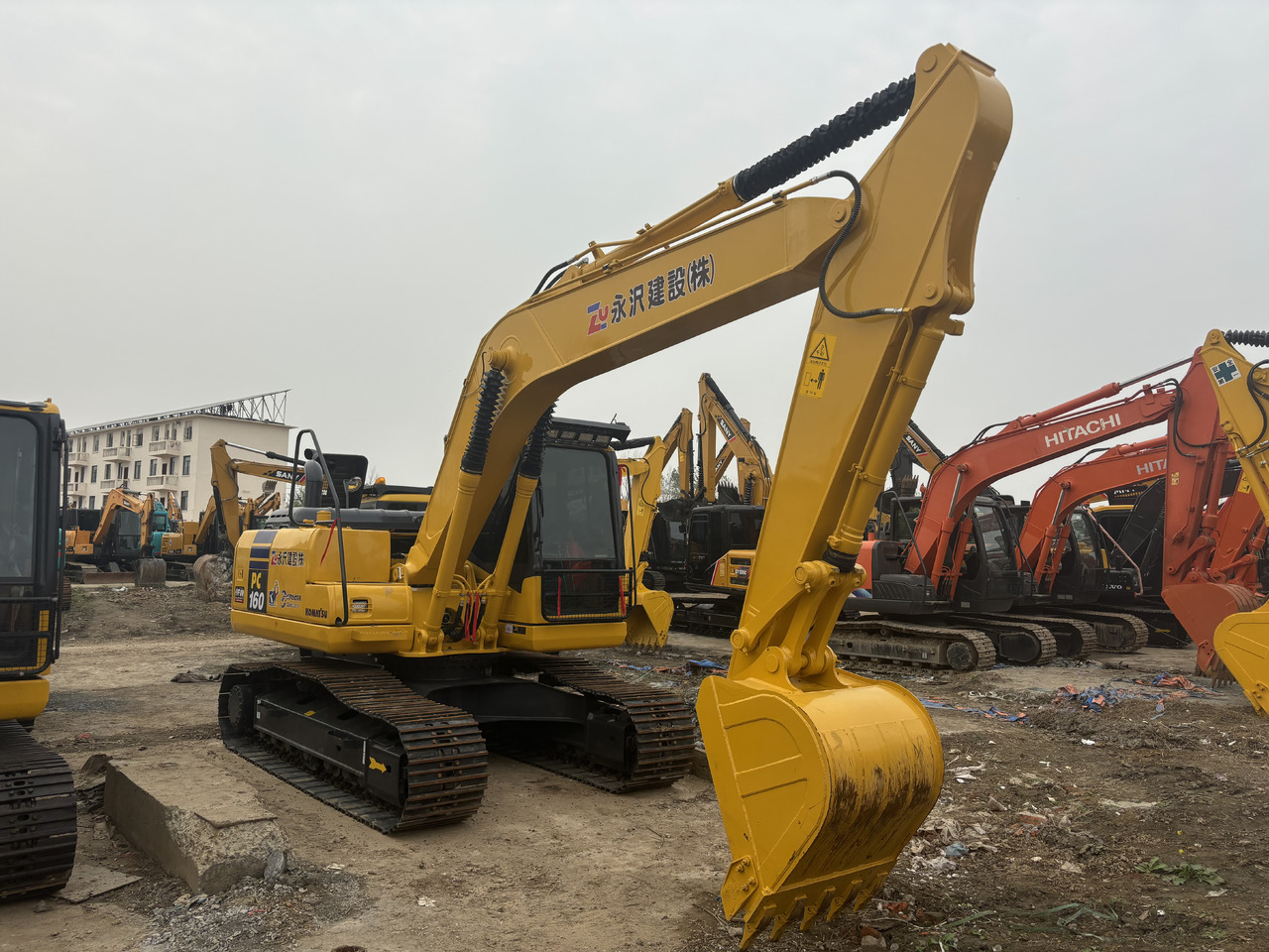 KOMATSU PC160 - Crawler excavator: picture 3 KOMATSU PC160 - Crawler excavator: picture 3