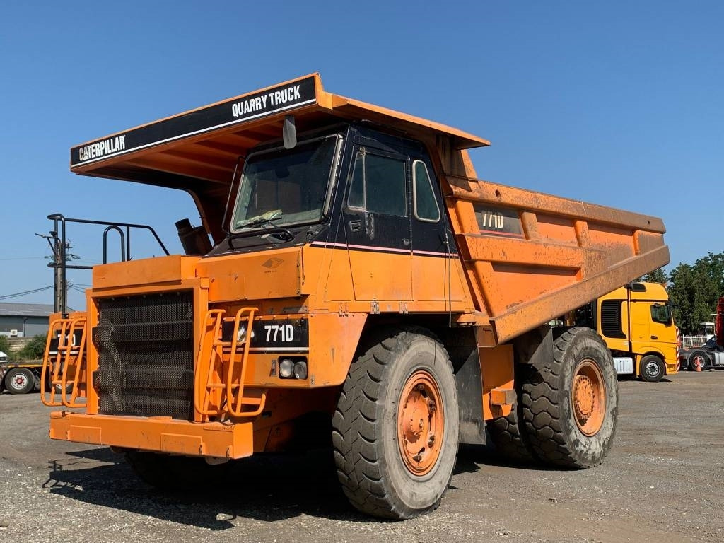 CAT 771 D - Rigid dumper/ Rock truck: picture 3 CAT 771 D - Rigid dumper/ Rock truck: picture 3