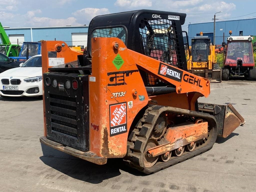 Gehl RT135 - Compact track loader: picture 5 Gehl RT135 - Compact track loader: picture 5