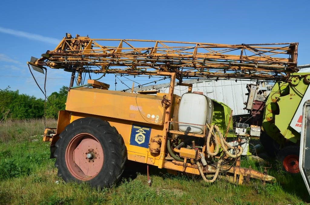 HD 4000 - Trailed sprayer: picture 1 HD 4000 - Trailed sprayer: picture 1