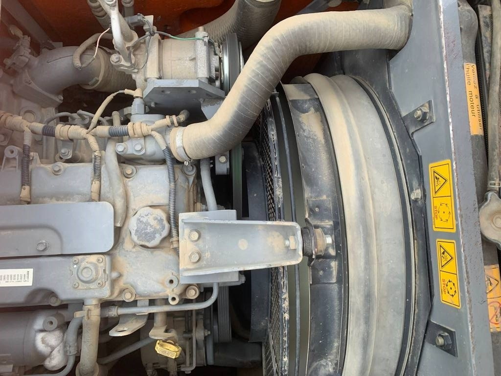 Wheel excavator Hitachi ZX 145 W-3+SMP Rototilt: picture 11 Wheel excavator Hitachi ZX 145 W-3+SMP Rototilt: picture 11