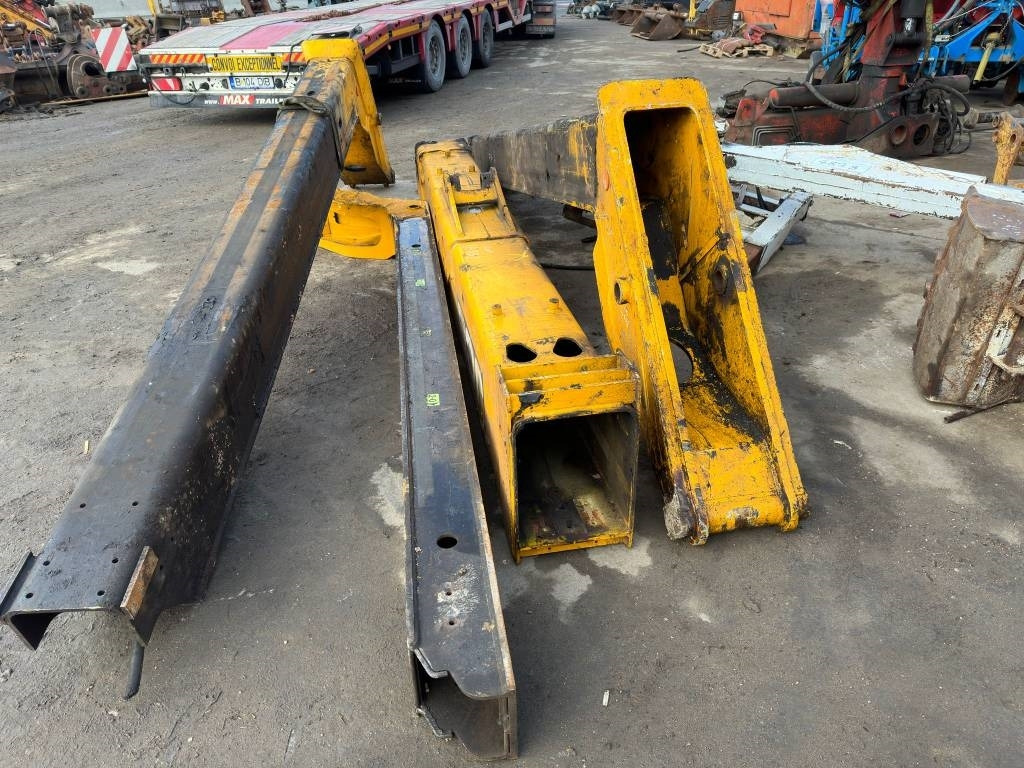 JCB 536-70 Telescopic Boom - Boom for Material handling equipment: picture 3 JCB 536-70 Telescopic Boom - Boom for Material handling equipment: picture 3