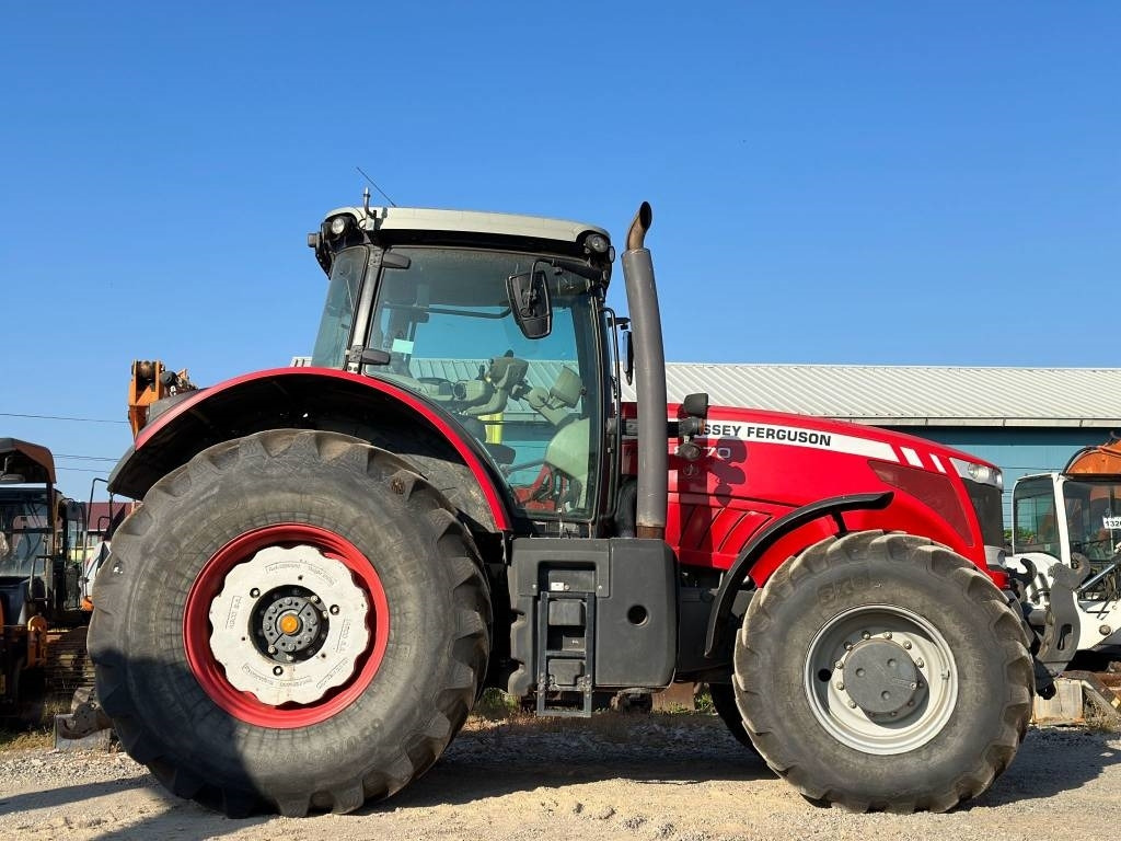Farm tractor Massey Ferguson 8670: picture 6