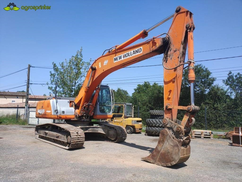 New Holland E 265 - Crawler excavator: picture 2 New Holland E 265 - Crawler excavator: picture 2