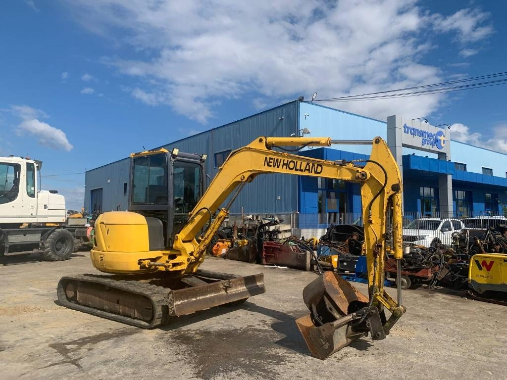 New Holland EH 45 - Mini excavator: picture 2 New Holland EH 45 - Mini excavator: picture 2