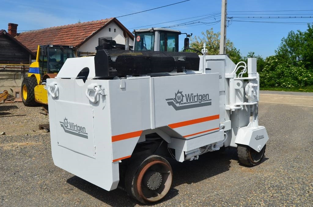 Wirtgen W1000L - Cold planer: picture 2 Wirtgen W1000L - Cold planer: picture 2