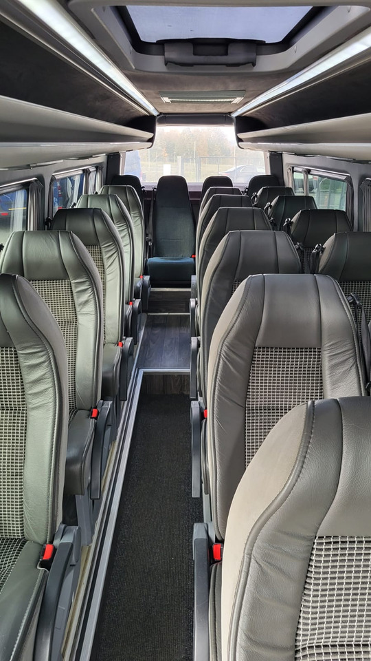 Mercedes-Benz Sprinter 519 CDI 24 seats - Coach: picture 3 Mercedes-Benz Sprinter 519 CDI 24 seats - Coach: picture 3
