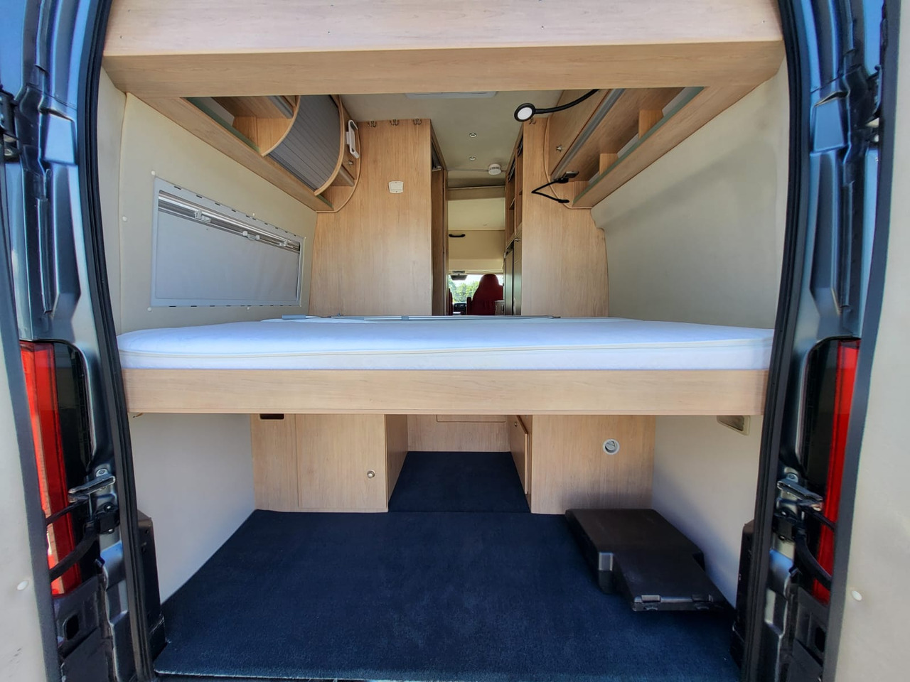 Camper van Peugeot Boxer: picture 14 Camper van Peugeot Boxer: picture 14