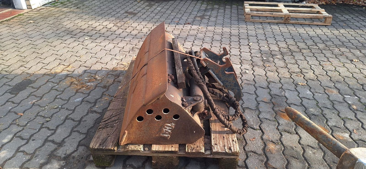 CAT Löffel - Excavator bucket for Construction machinery: picture 1 CAT Löffel - Excavator bucket for Construction machinery: picture 1