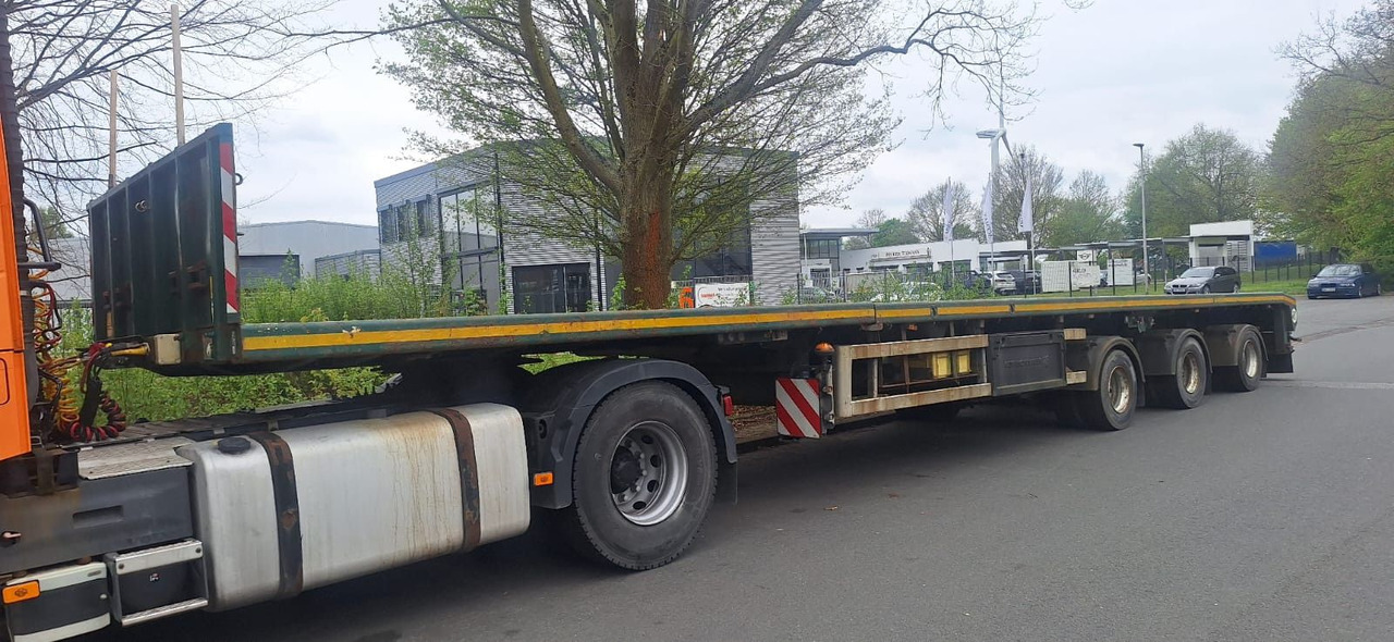 Faymonville Tieflader SPZ-3AX - Low loader semi-trailer: picture 1 Faymonville Tieflader SPZ-3AX - Low loader semi-trailer: picture 1