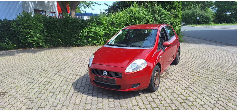 Fiat Punto - Car: picture 2 Fiat Punto - Car: picture 2