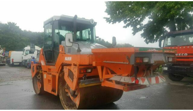 Hamm DV90 VO mit Streuer Klima Deutsche Maschine - Road roller: picture 2 Hamm DV90 VO mit Streuer Klima Deutsche Maschine - Road roller: picture 2
