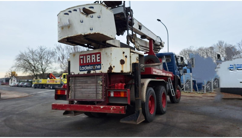 Mercedes-Benz 2629 AK Motorwagen mit Kran Dachdeckerkran6x6 - Crane truck: picture 4 Mercedes-Benz 2629 AK Motorwagen mit Kran Dachdeckerkran6x6 - Crane truck: picture 4