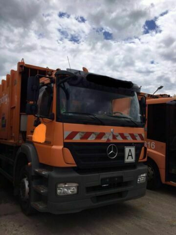 Mercedes-Benz 2633 Axor 6x2 Haller/Aufbau+Schüttung Euro:4 - Garbage truck: picture 1 Mercedes-Benz 2633 Axor 6x2 Haller/Aufbau+Schüttung Euro:4 - Garbage truck: picture 1