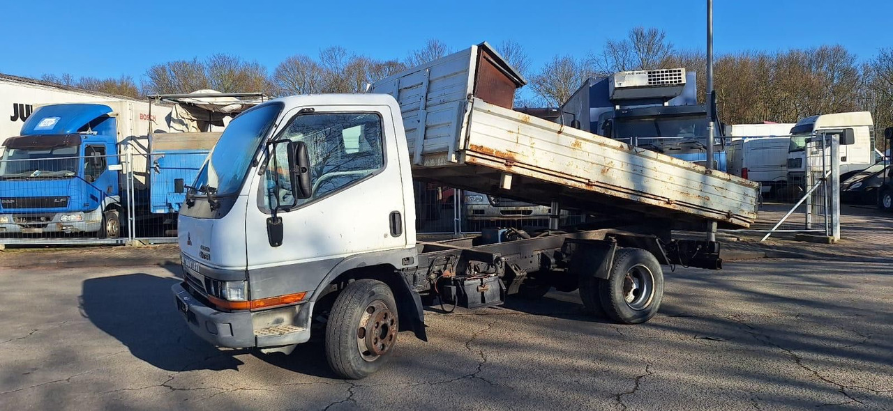 Mitsubishi Canter Kipper - Tipper van: picture 3 Mitsubishi Canter Kipper - Tipper van: picture 3