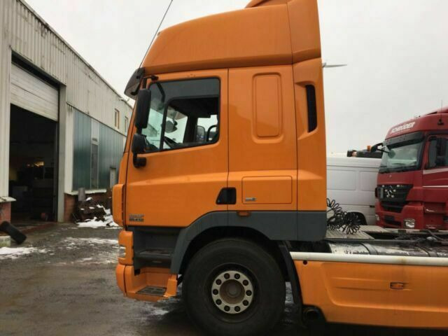 DAF CF85-410 G.Haus 2xBett ZF/Schalter 2-Kreishydr - Tractor unit: picture 2 DAF CF85-410 G.Haus 2xBett ZF/Schalter 2-Kreishydr - Tractor unit: picture 2