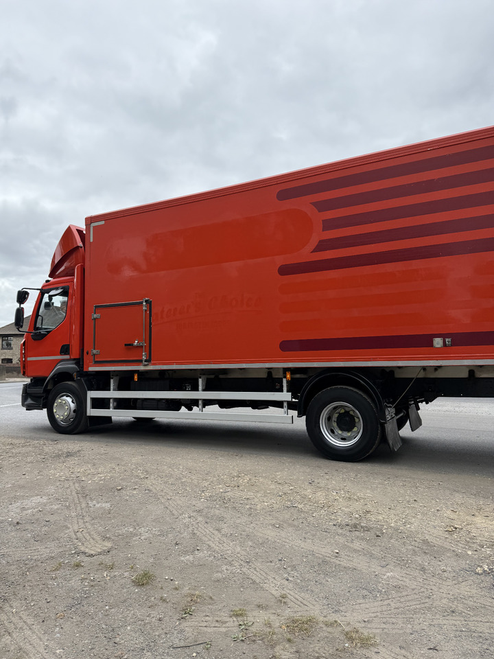 Refrigerator truck 2015 Renault D Refrigerated Truck: picture 22