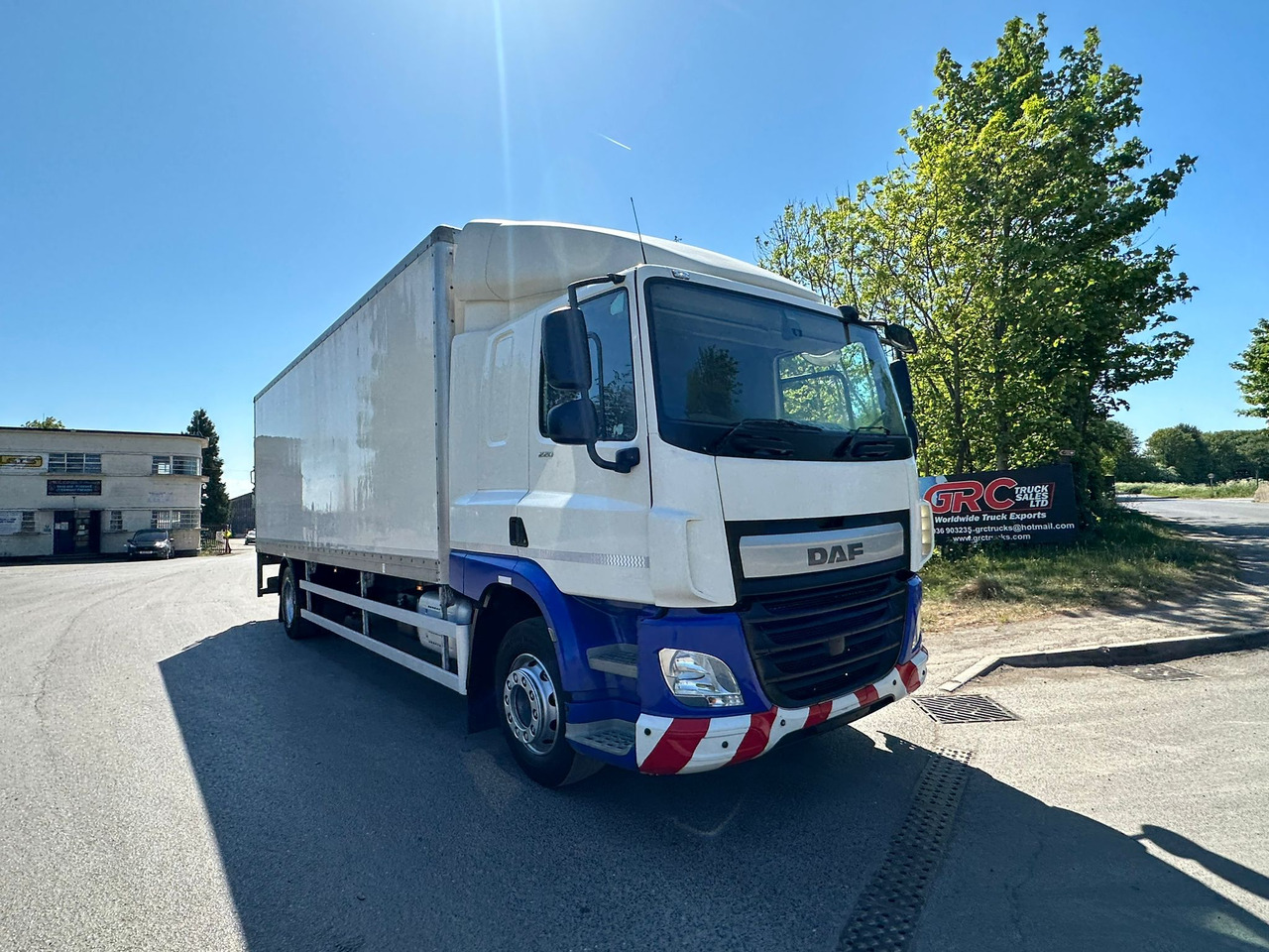2016 DAF CF 220 Rigid Truck - Box truck: picture 3 2016 DAF CF 220 Rigid Truck - Box truck: picture 3