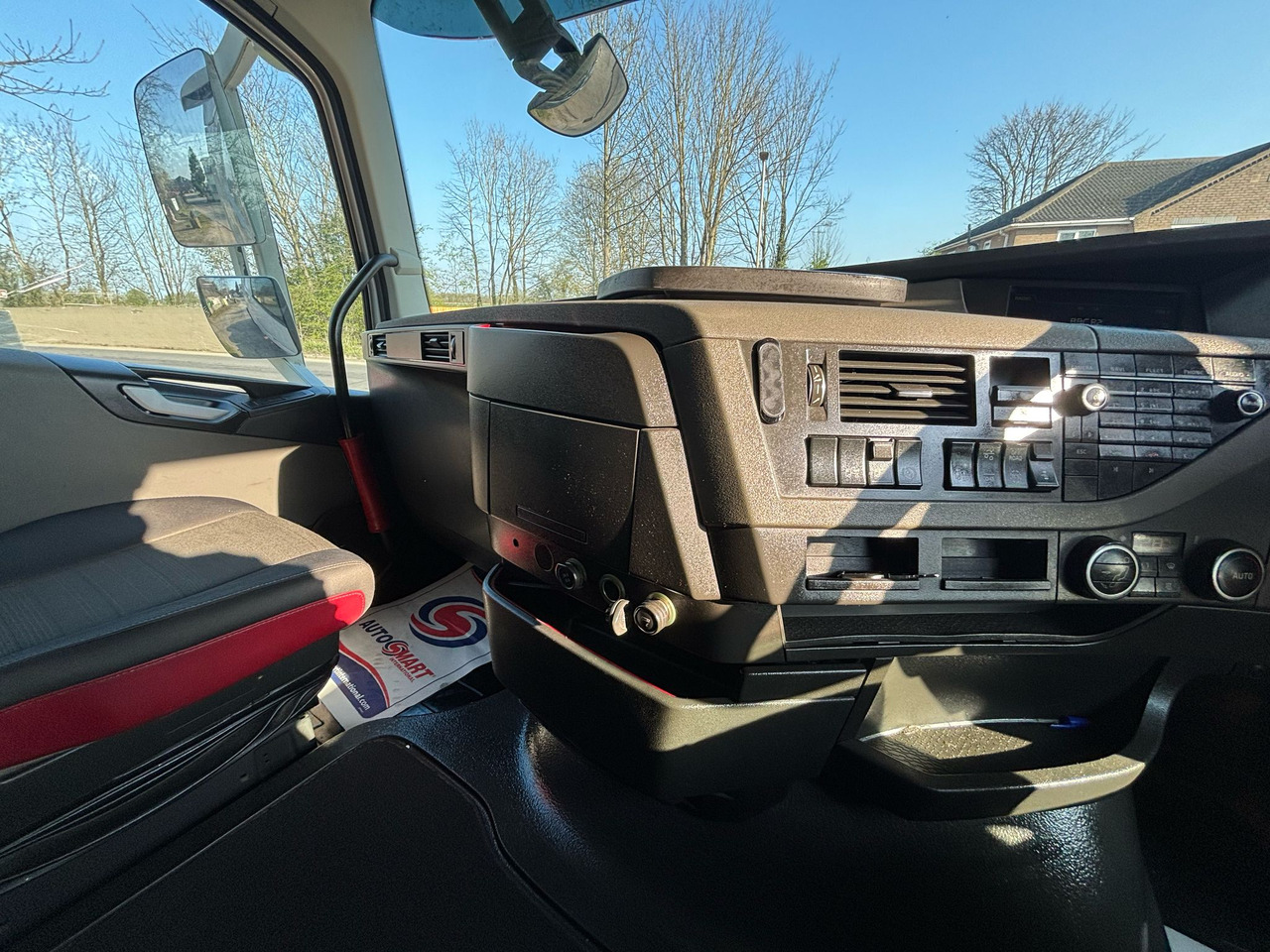 Tractor unit 2014 Volvo FH 500 Tractor Unit: picture 22